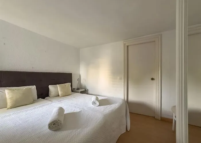Skol 208a First Line West Facing Duplex * Marbella